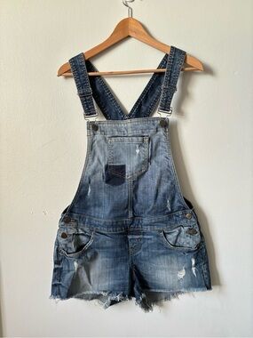 Vintage Guess Blue Denim Overalls with Contrast Stitching Y2K